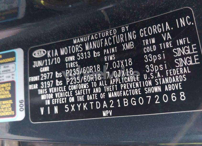 Photo 9 of 2011 Kia Sorento LX V6 (VIN 5XYKTDA21BG072068)