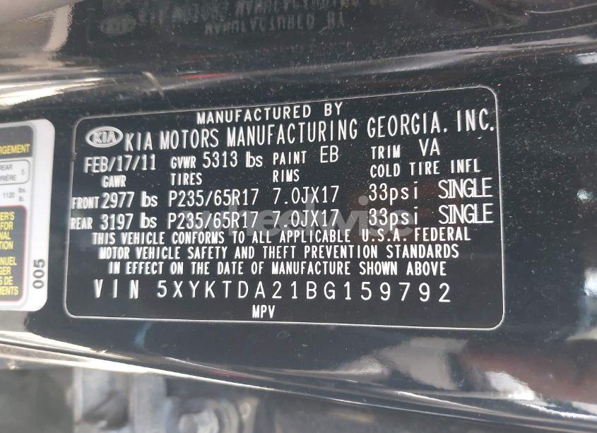 Photo 9 of 2011 Kia Sorento LX V6 (VIN 5XYKTDA21BG159792)