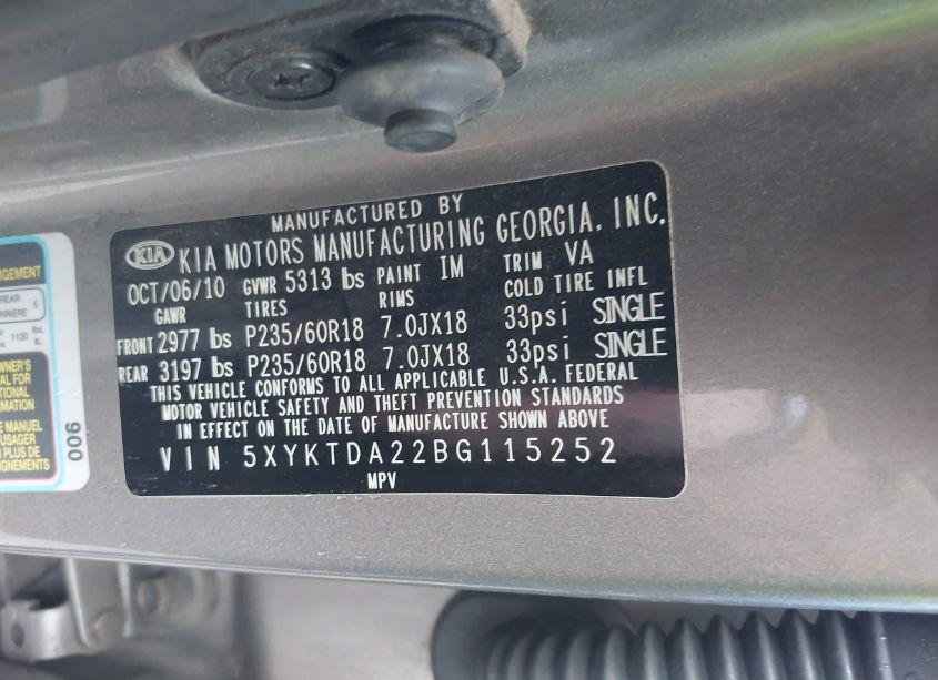 Photo 9 of 2011 Kia Sorento LX V6 (VIN 5XYKTDA22BG115252)