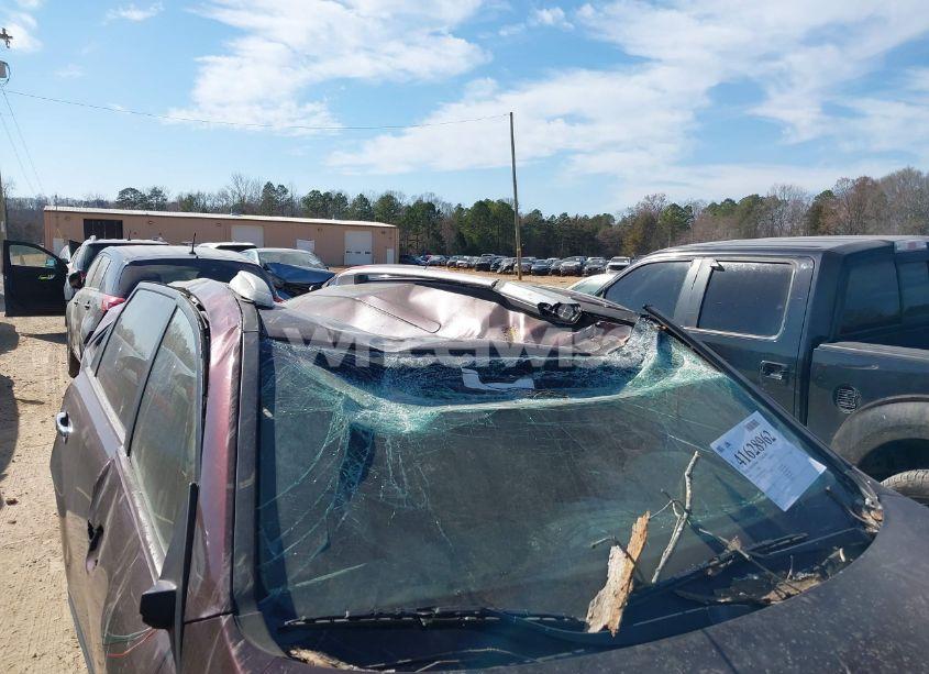 Photo 6 of 2012 Kia Sorento LX V6 (VIN 5XYKTDA22CG267971)