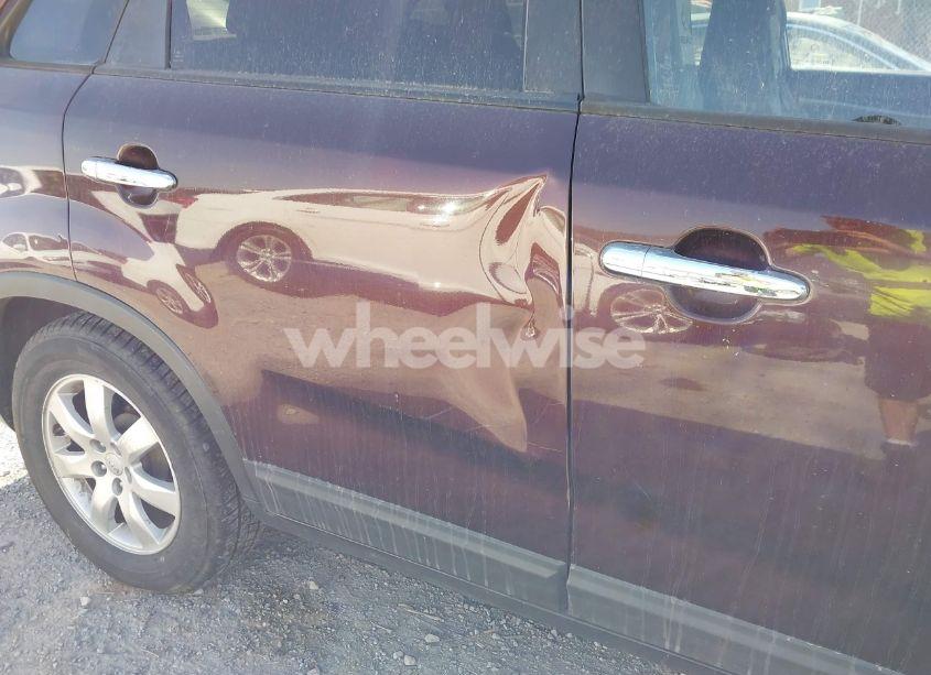 Photo 14 of 2012 Kia Sorento LX V6 (VIN 5XYKTDA22CG286925)