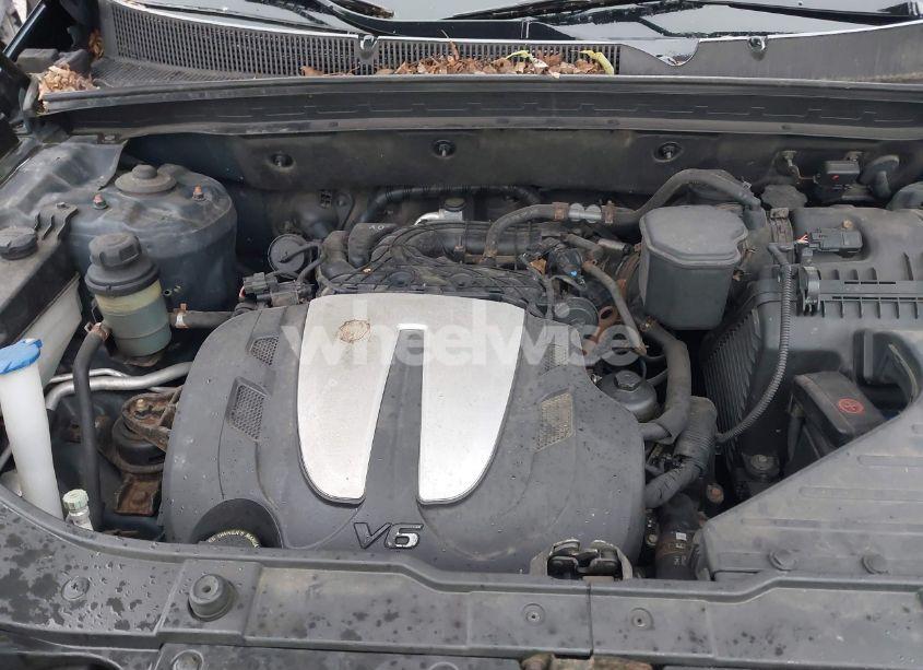 Photo 10 of 2013 Kia Sorento LX V6 (VIN 5XYKTDA22DG334215)