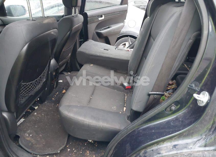 Photo 8 of 2013 Kia Sorento LX V6 (VIN 5XYKTDA22DG334215)