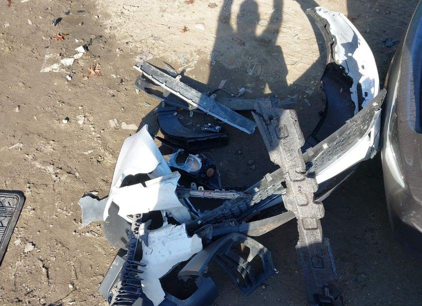 Photo 12 of 2013 Kia Sorento LX V6 (VIN 5XYKTDA22DG353704)