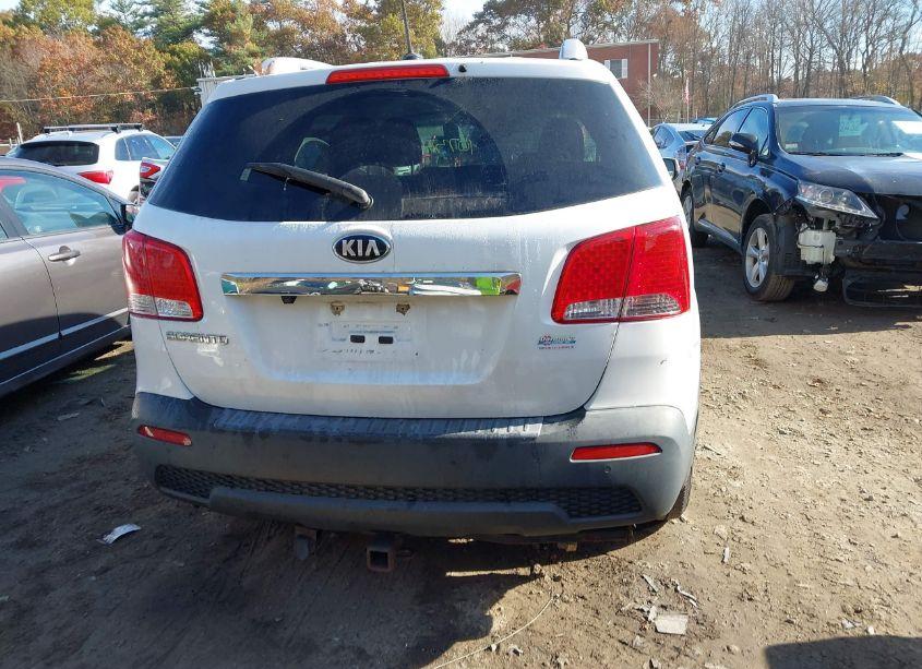 Photo 17 of 2013 Kia Sorento LX V6 (VIN 5XYKTDA22DG353704)