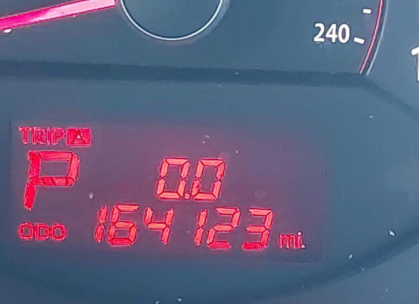 Photo 15 of 2011 Kia Sorento LX V6 (VIN 5XYKTDA23BG156084)