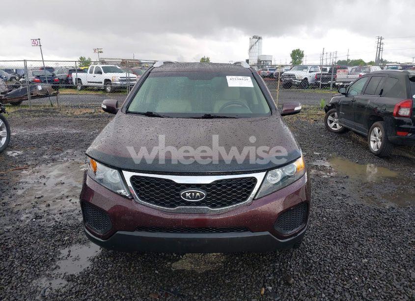 Photo 12 of 2012 Kia Sorento LX V6 (VIN 5XYKTDA23CG243548)