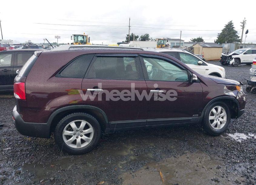 Photo 13 of 2012 Kia Sorento LX V6 (VIN 5XYKTDA23CG243548)