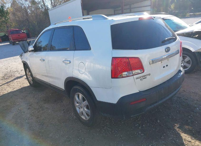 Photo 3 of 2012 Kia Sorento LX V6 (VIN 5XYKTDA23CG270734)