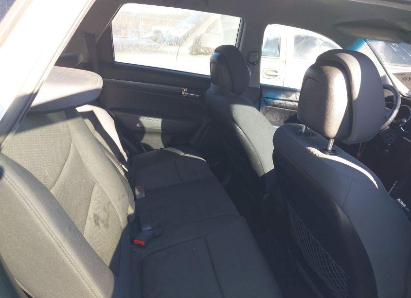 Photo 8 of 2012 Kia Sorento LX V6 (VIN 5XYKTDA23CG270734)