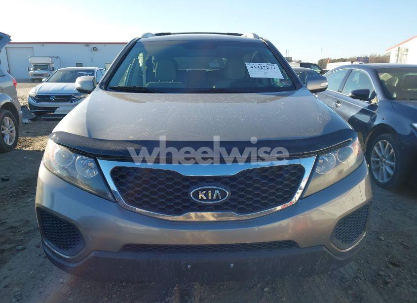 Photo 12 of 2012 Kia Sorento LX V6 (VIN 5XYKTDA23CG297268)