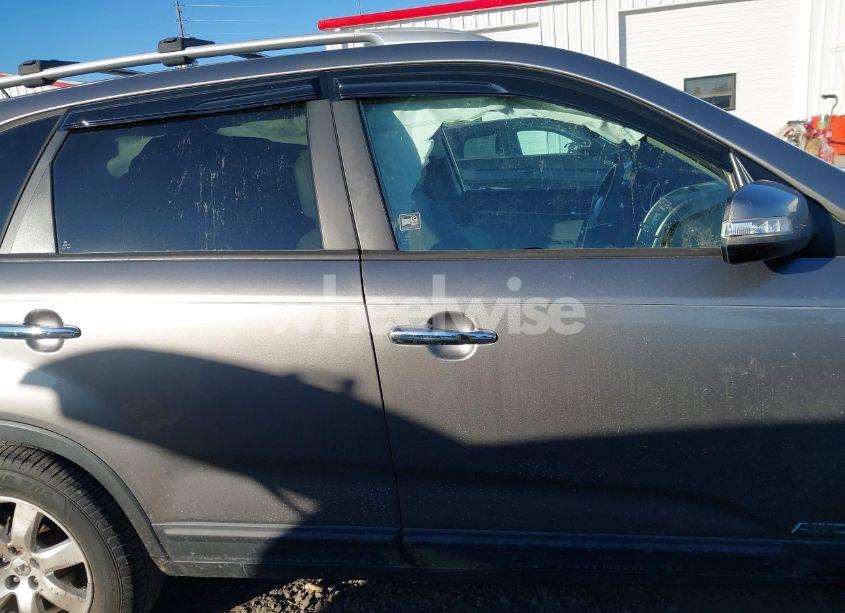 Photo 13 of 2012 Kia Sorento LX V6 (VIN 5XYKTDA23CG297268)