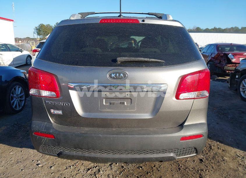 Photo 16 of 2012 Kia Sorento LX V6 (VIN 5XYKTDA23CG297268)
