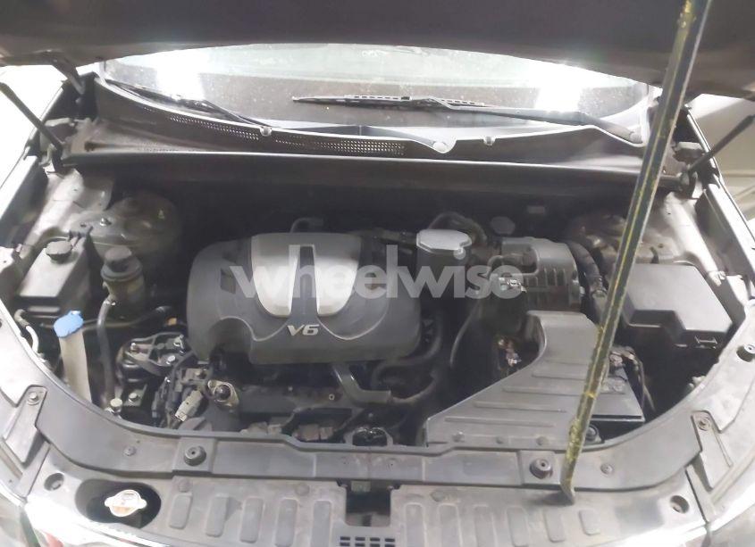 Photo 10 of 2013 Kia Sorento LX V6 (VIN 5XYKTDA23DG309937)