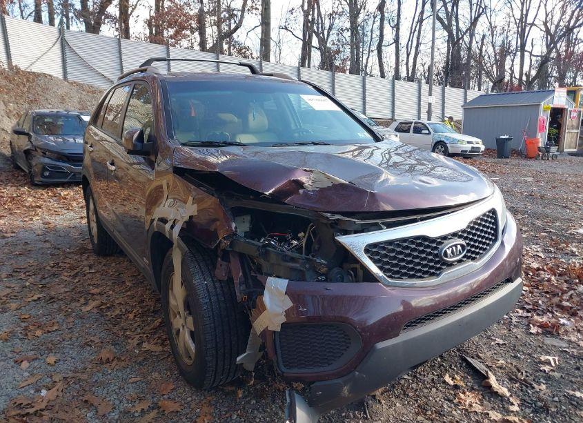 Photo 17 of 2013 Kia Sorento LX V6 (VIN 5XYKTDA25DG344821)