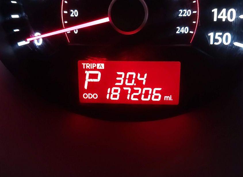 Photo 16 of 2011 Kia Sorento LX V6 (VIN 5XYKTDA26BG136461)