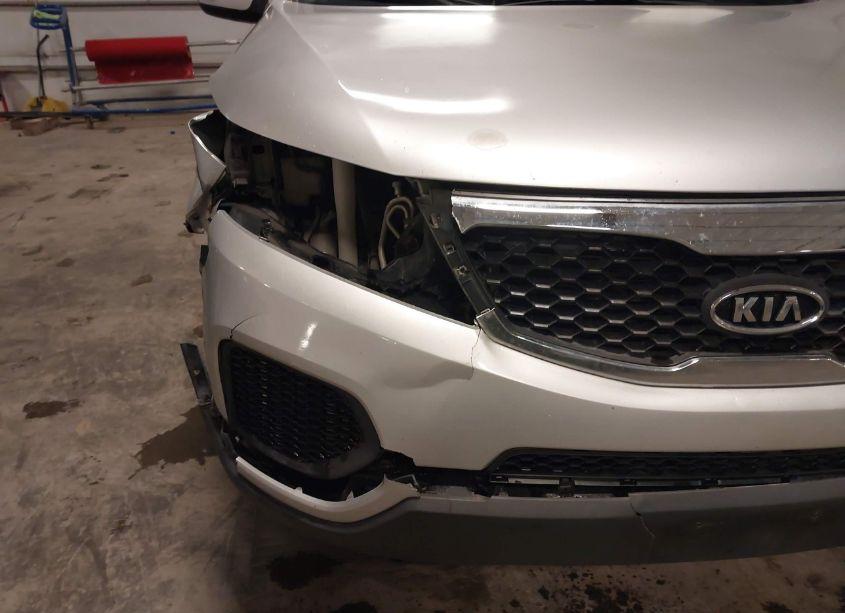Photo 18 of 2011 Kia Sorento LX V6 (VIN 5XYKTDA26BG136461)