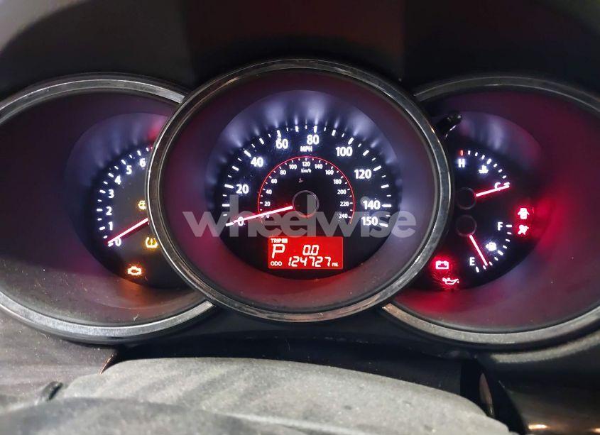 Photo 7 of 2013 Kia Sorento LX V6 (VIN 5XYKTDA27DG362642)