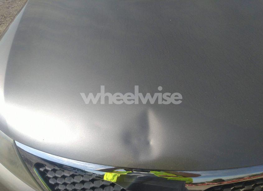 Photo 12 of 2011 Kia Sorento LX V6 (VIN 5XYKTDA28BG124828)