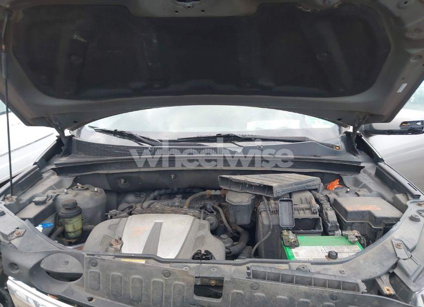 Photo 10 of 2011 Kia Sorento LX V6 (VIN 5XYKTDA29BG079804)
