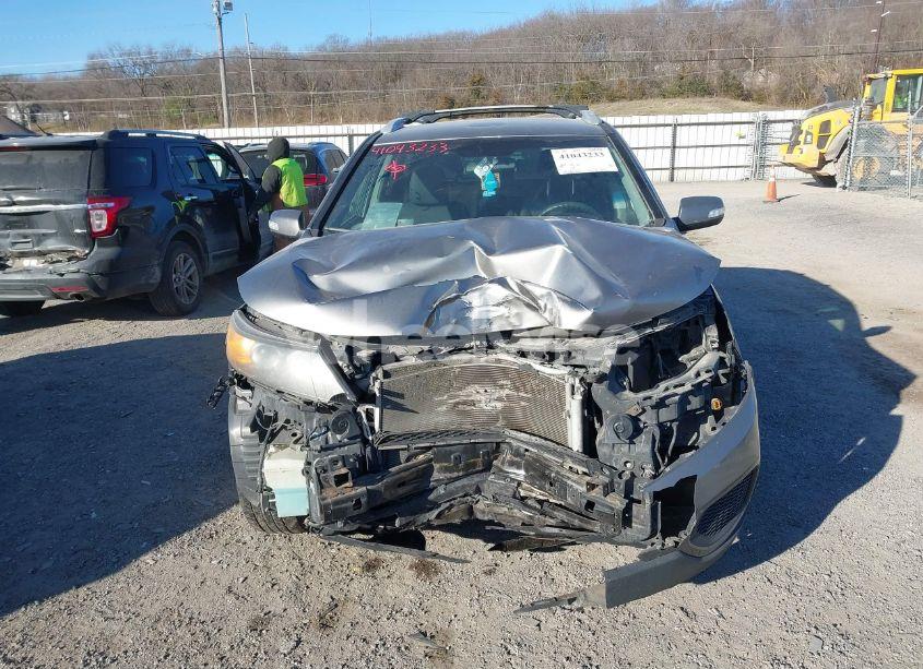 Photo 12 of 2011 Kia Sorento LX V6 (VIN 5XYKTDA29BG159507)