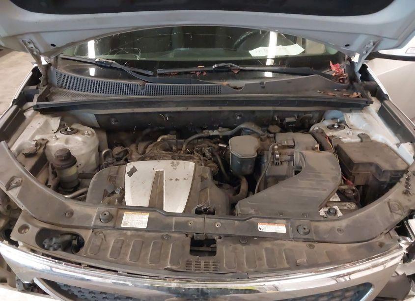 Photo 10 of 2011 Kia Sorento LX V6 (VIN 5XYKTDA2XBG080055)