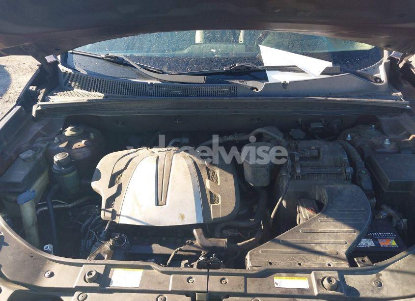 Photo 10 of 2011 Kia Sorento LX V6 (VIN 5XYKTDA2XBG093596)