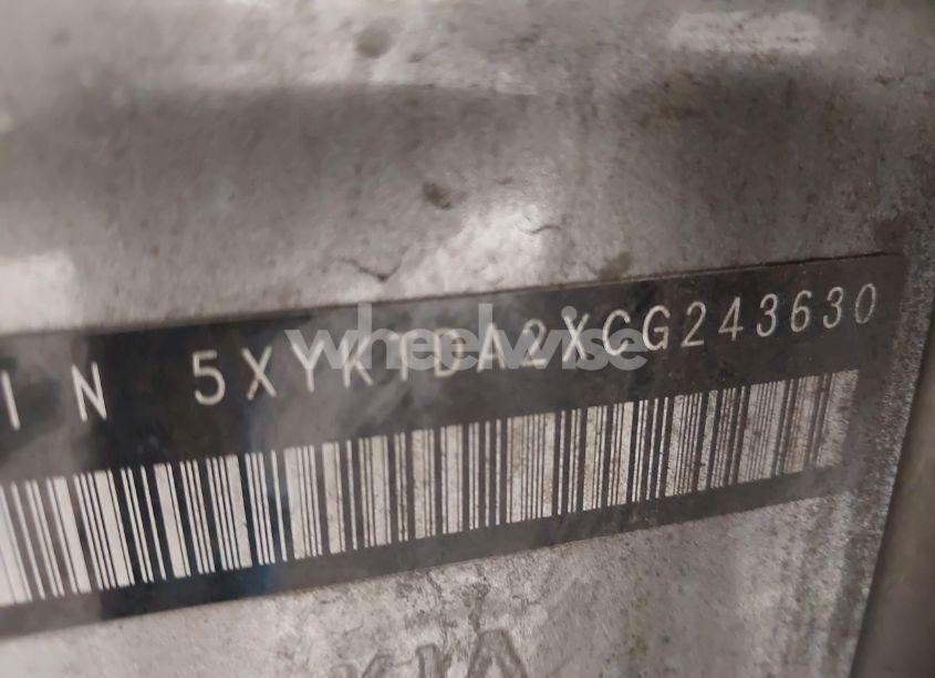 Photo 9 of 2012 Kia Sorento LX V6 (VIN 5XYKTDA2XCG243630)