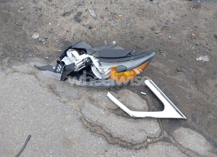 Photo 12 of 2013 Kia Sorento LX (VIN 5XYKTDA60DG312863)