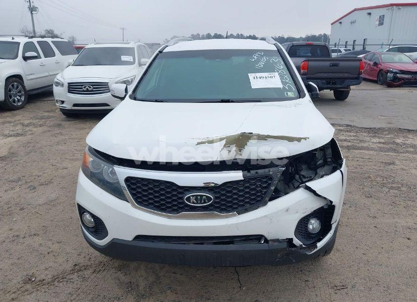 Photo 14 of 2013 Kia Sorento LX (VIN 5XYKTDA60DG312863)