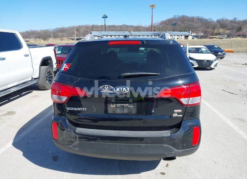Photo 16 of 2015 Kia Sorento LX (VIN 5XYKTDA60FG607237)