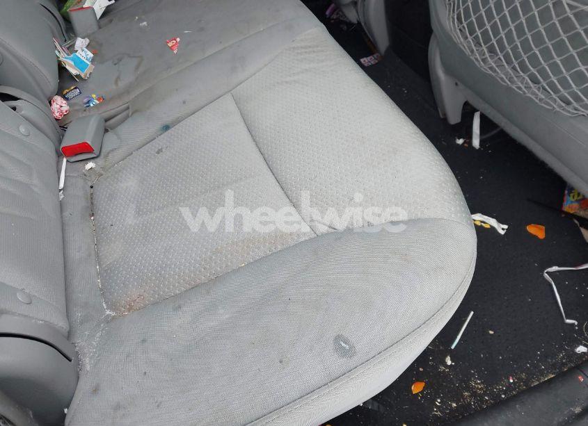 Photo 8 of 2013 Kia Sorento LX (VIN 5XYKTDA61DG407187)