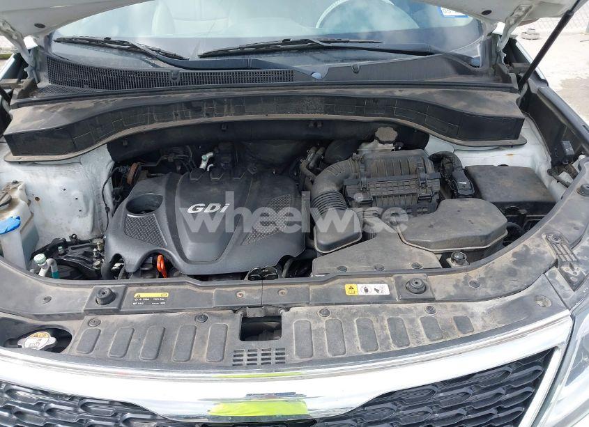 Photo 10 of 2014 Kia Sorento LX (VIN 5XYKTDA61EG490248)