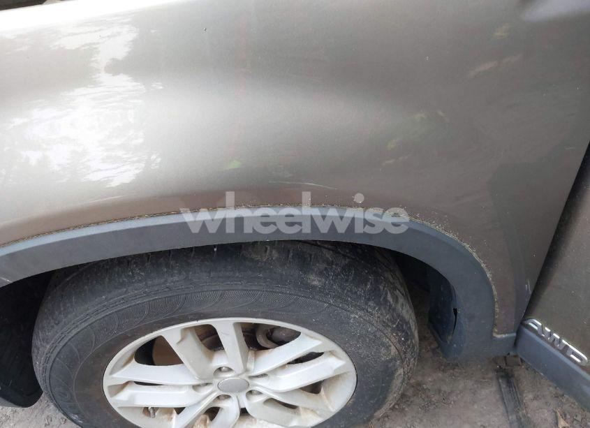 Photo 6 of 2014 Kia Sorento LX (VIN 5XYKTDA61EG549167)