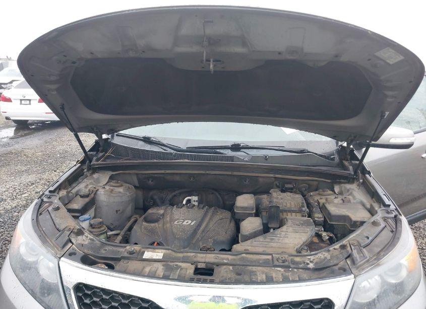Photo 10 of 2013 Kia Sorento LX (VIN 5XYKTDA62DG311889)