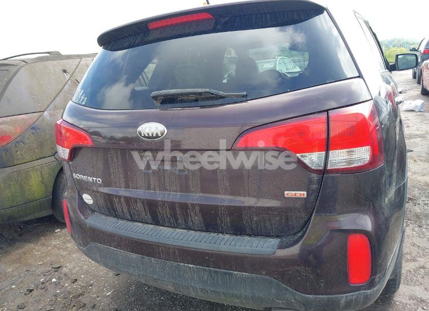 Photo 16 of 2014 Kia Sorento LX (VIN 5XYKTDA62EG444945)