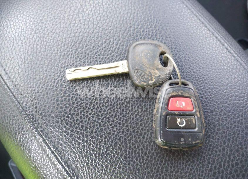 Photo 11 of 2014 Kia Sorento LX (VIN 5XYKTDA62EG463866)