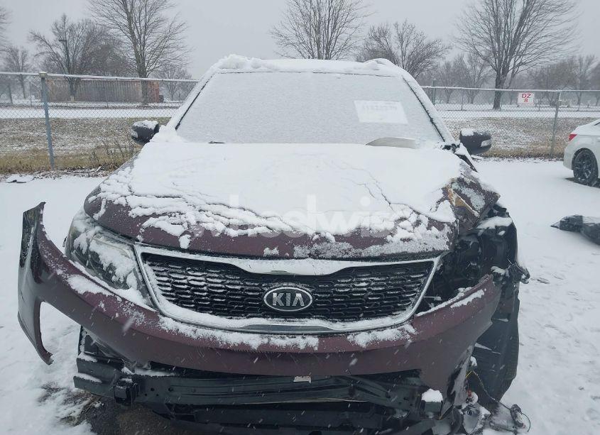 Photo 12 of 2015 Kia Sorento LX (VIN 5XYKTDA62FG638330)