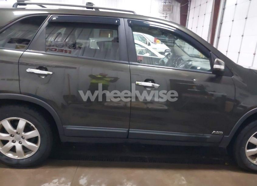 Photo 14 of 2012 Kia Sorento LX (VIN 5XYKTDA63CG219608)