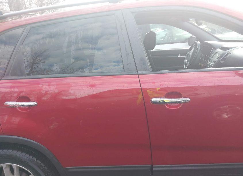 Photo 13 of 2014 Kia Sorento LX (VIN 5XYKTDA63EG516865)