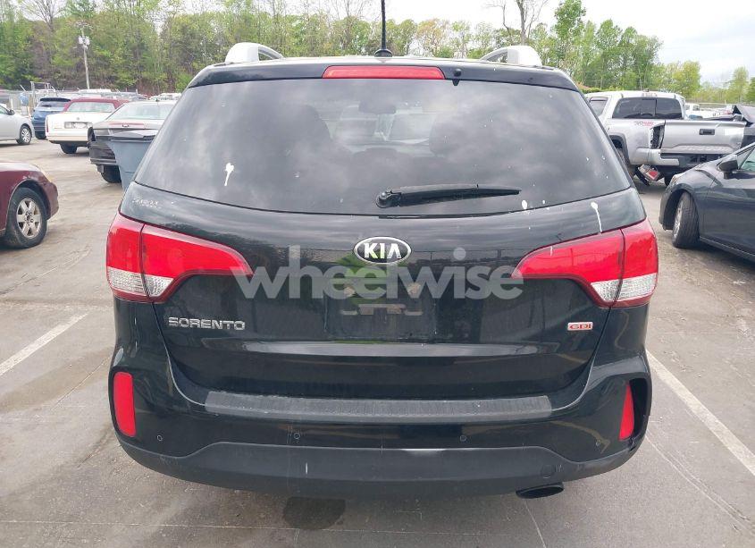 Photo 17 of 2015 Kia Sorento LX (VIN 5XYKTDA63FG570085)