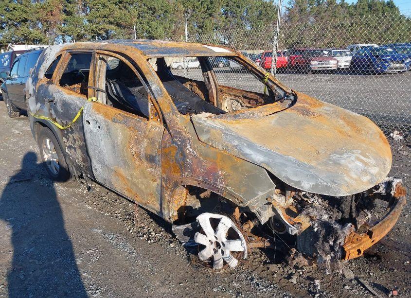 2012 Kia Sorento LX (VIN 5XYKTDA64CG236904) main photo