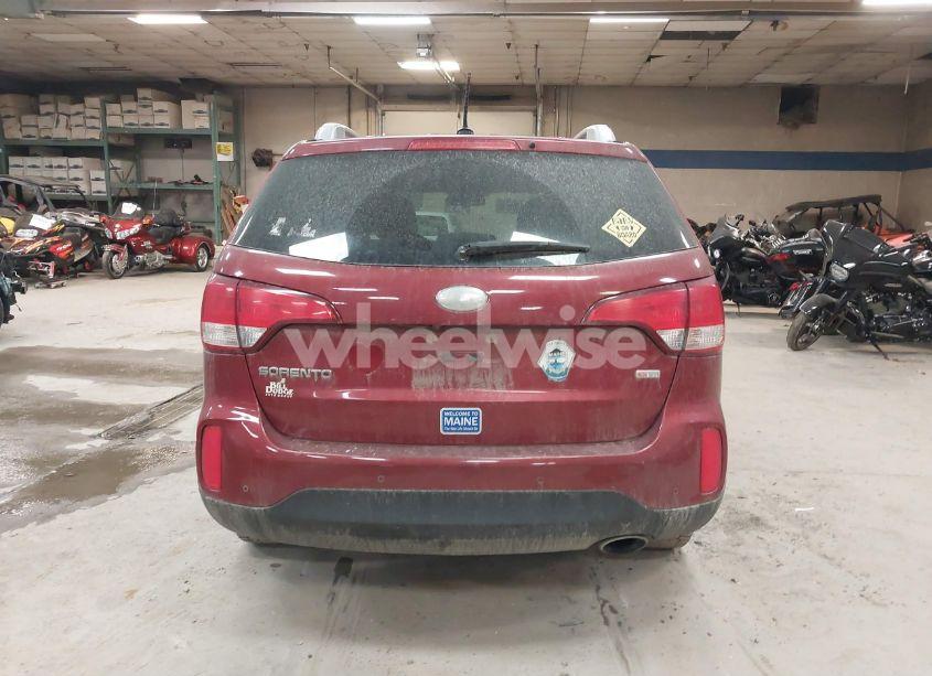 Photo 16 of 2015 Kia Sorento LX (VIN 5XYKTDA67FG558960)