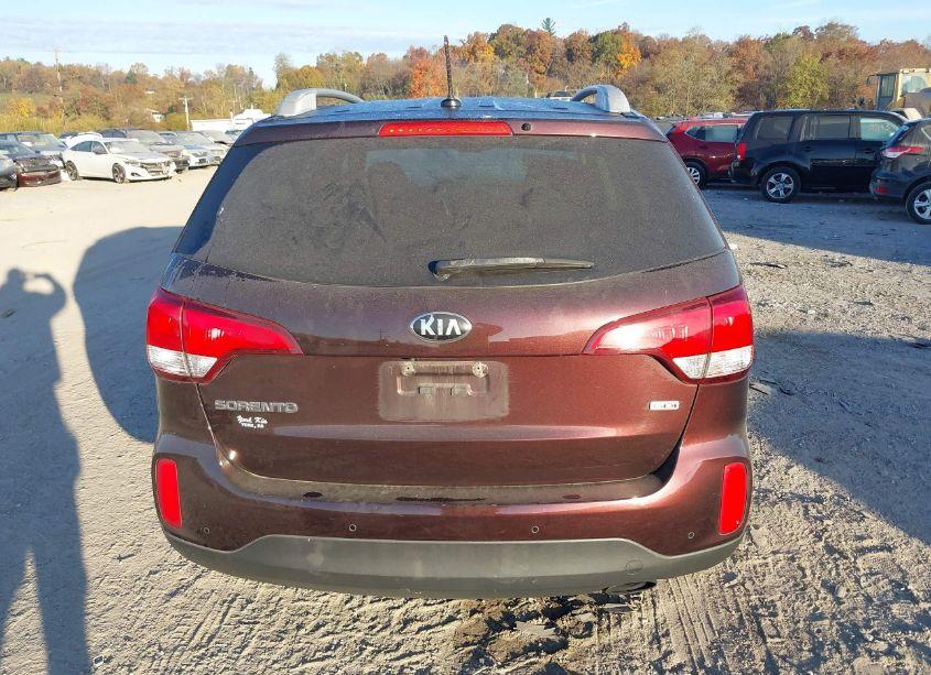 Photo 17 of 2015 Kia Sorento LX (VIN 5XYKTDA67FG614427)