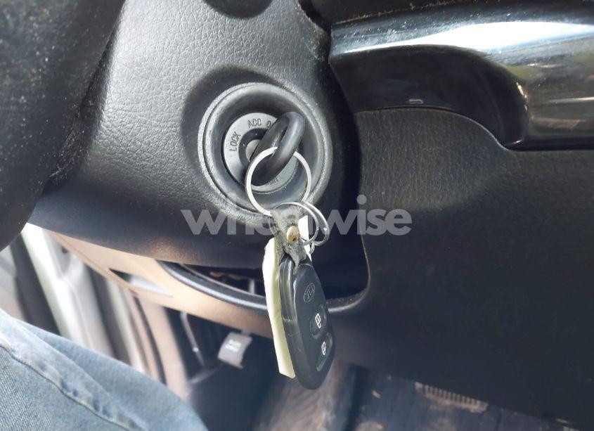 Photo 11 of 2012 Kia Sorento LX (VIN 5XYKTDA68CG215084)