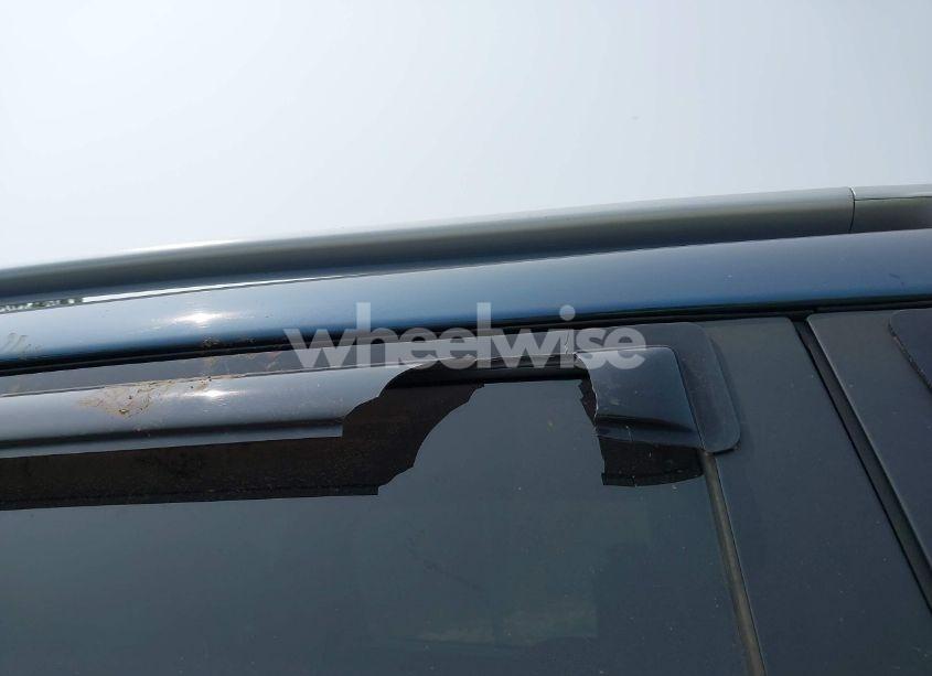 Photo 6 of 2014 Kia Sorento LX (VIN 5XYKTDA68EG541390)