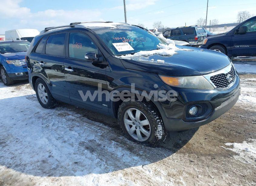 2012 Kia Sorento LX (VIN 5XYKTDA69CG206846) main photo