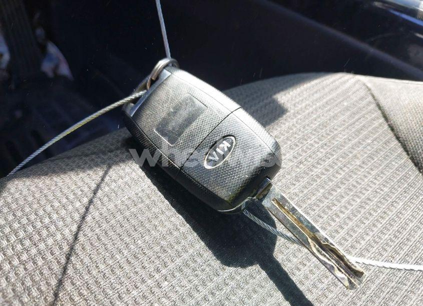 Photo 11 of 2014 Kia Sorento LX (VIN 5XYKTDA69EG425180)