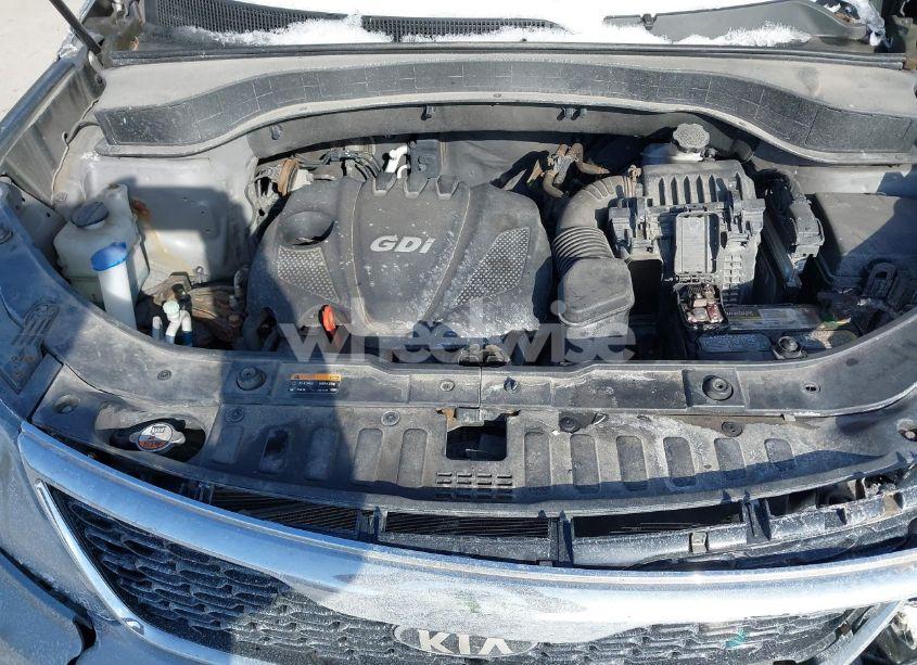 Photo 10 of 2014 Kia Sorento LX (VIN 5XYKTDA69EG465937)