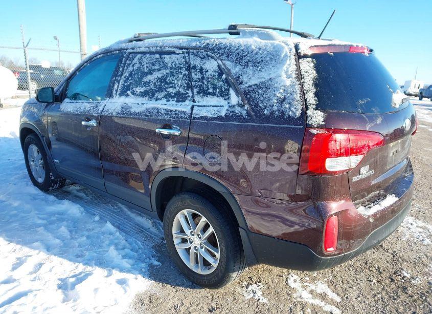 Photo 3 of 2014 Kia Sorento LX V6 (VIN 5XYKTDA70EG549475)